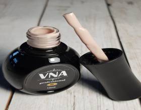 VNA Nude 11